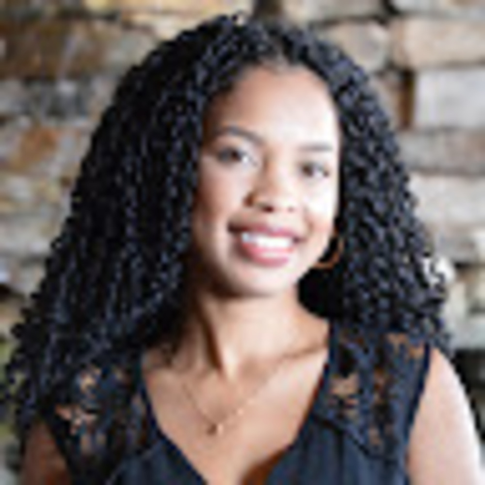 Meet your Posher, Mariana